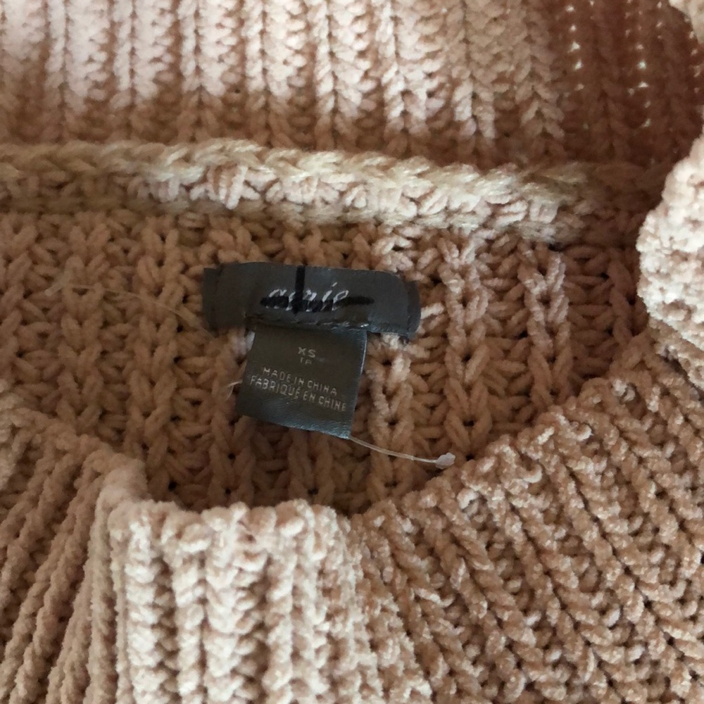 Sweater - Picture 3 of 5